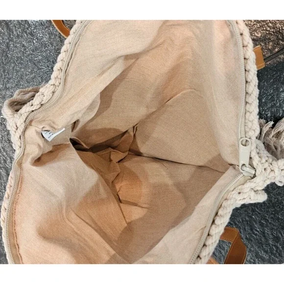 Collection Eighteen Handbag Beige Crochet Boho Shoulder Bag Fringe Woven Boho - Picture 6 of 11